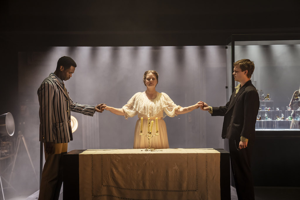 The Glass Menagerie, Duke of York's Theatre review memories flare and